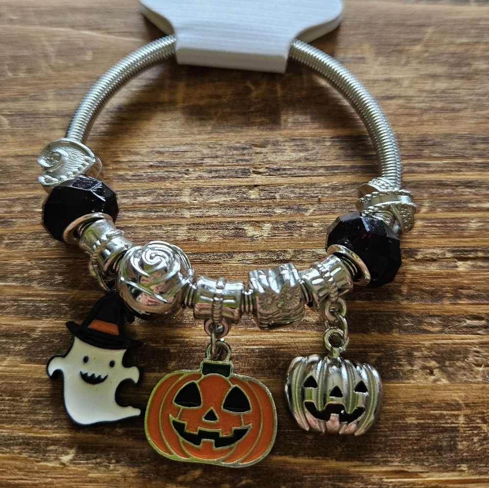 DIVAS LiMiTED Halloween Charm Bracelet - Silver and Black